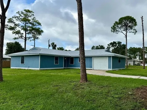 5707 Eastwood Drive Fort Pierce FL 34951