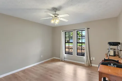 844 SE Kendall Avenue Port St Lucie FL 34983