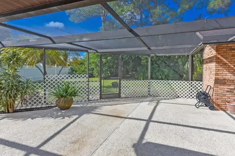 844 SE Kendall Avenue Port St Lucie FL 34983
