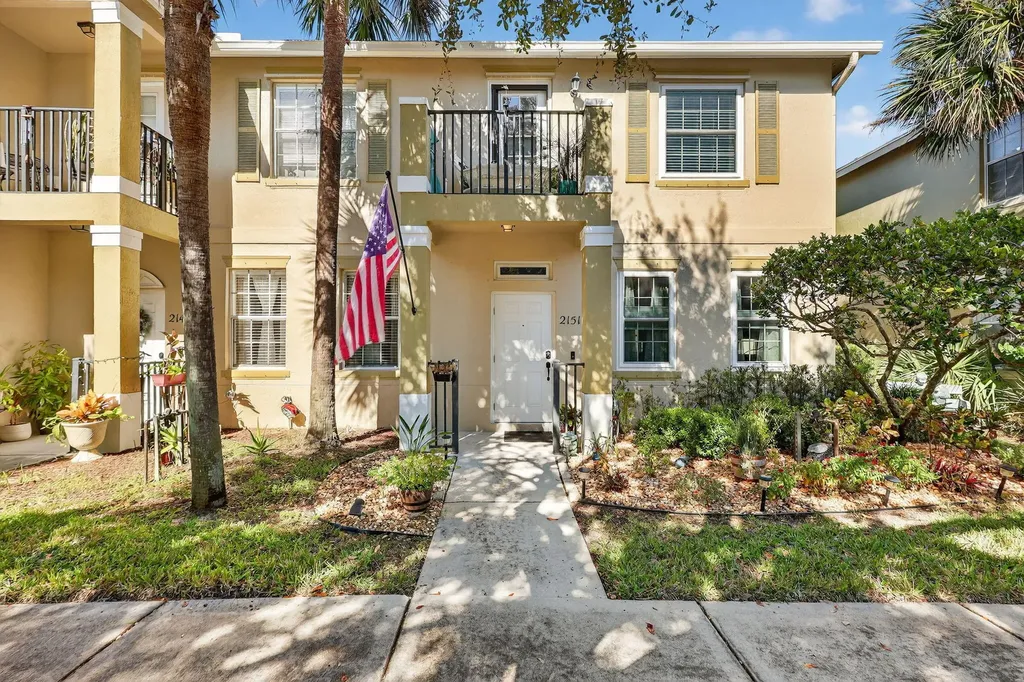 2151 SE Destin Drive Port St Lucie FL 34952