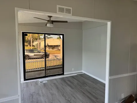 83 Flores Del Norte Fort Pierce FL 34951