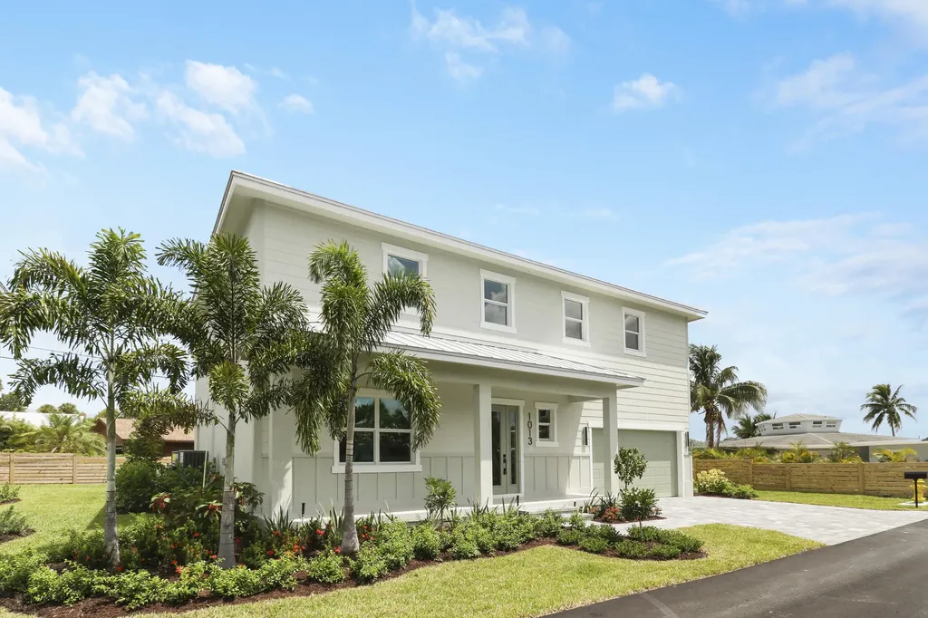1013 NE Orange Avenue Jensen Beach FL 34957