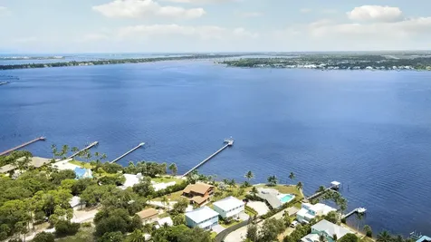 1013 NE Orange Avenue Jensen Beach FL 34957