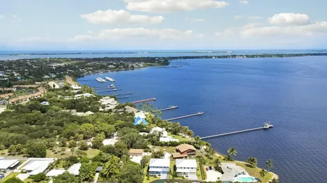 1013 NE Orange Avenue Jensen Beach FL 34957