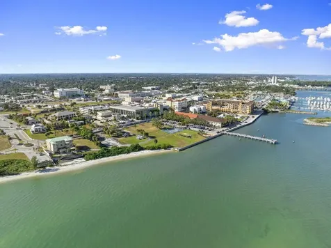 321 S 2nd Street Fort Pierce FL 34950