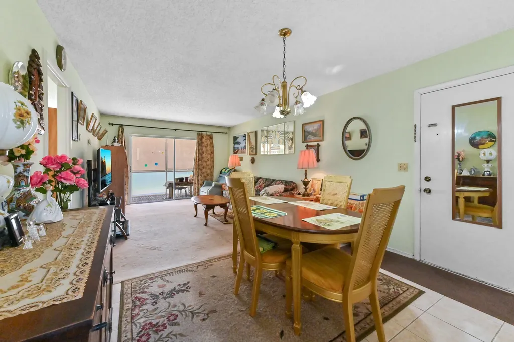 368 Lake Frances Drive West Palm Beach FL 33411