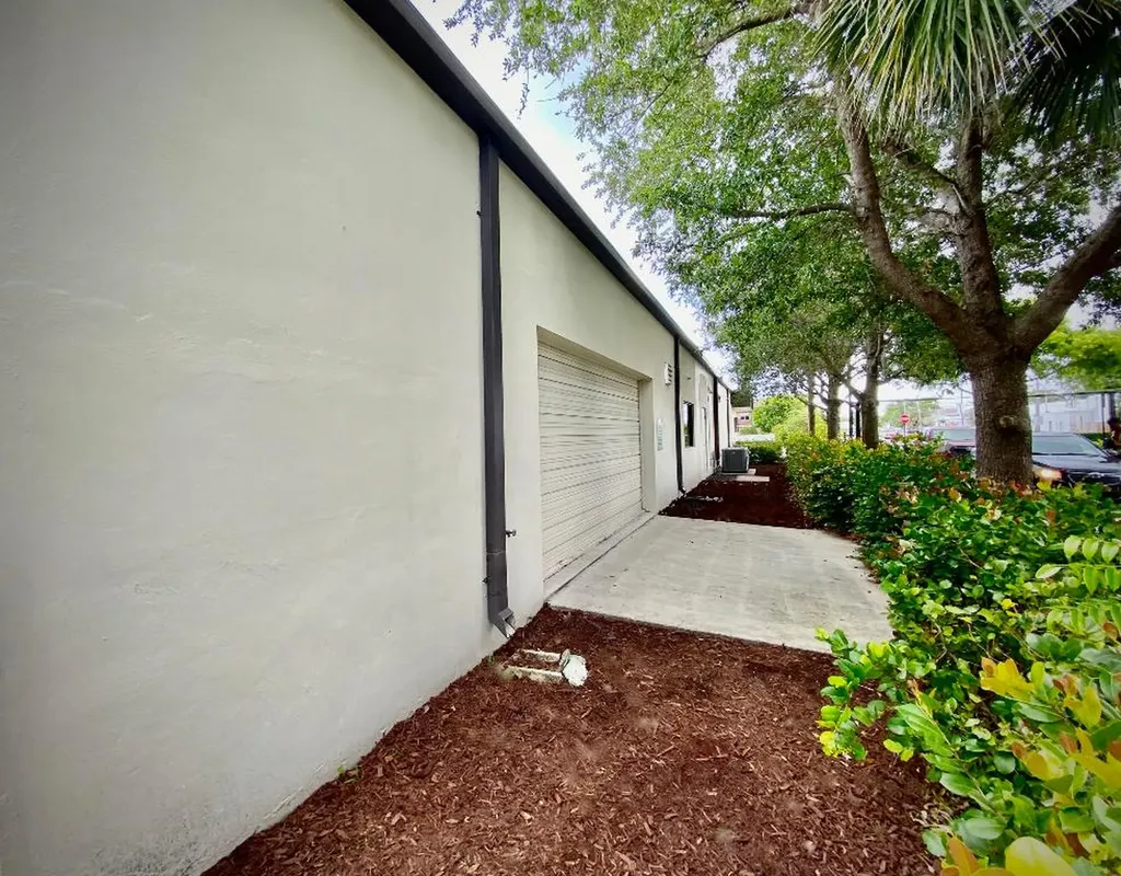 2231 NE 25th Avenue Pompano Beach FL 33062