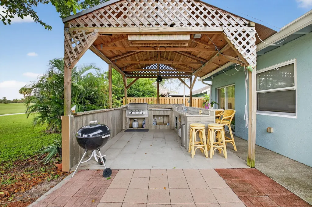 23265 SW 61st Avenue Boca Raton FL 33428
