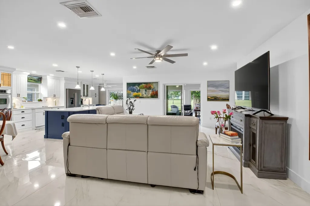 23265 SW 61st Avenue Boca Raton FL 33428