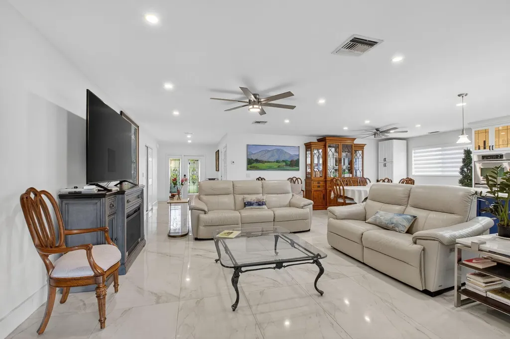 23265 SW 61st Avenue Boca Raton FL 33428