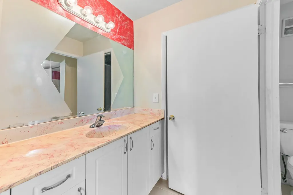 4791 Via Palm Lakes West Palm Beach FL 33417
