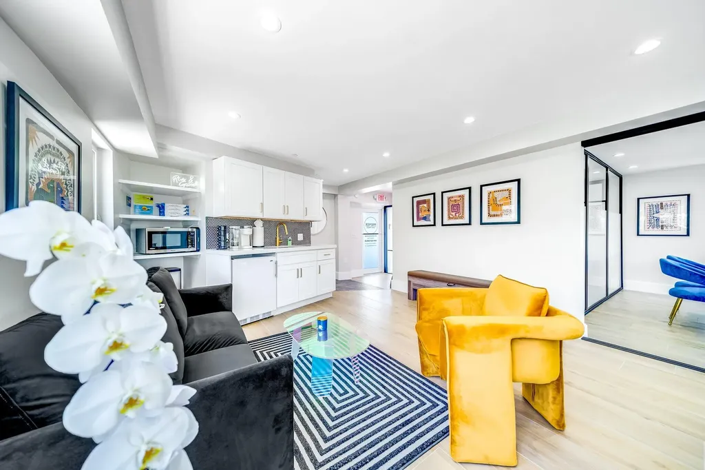 2200 NE 26th Street Wilton Manors FL 33305