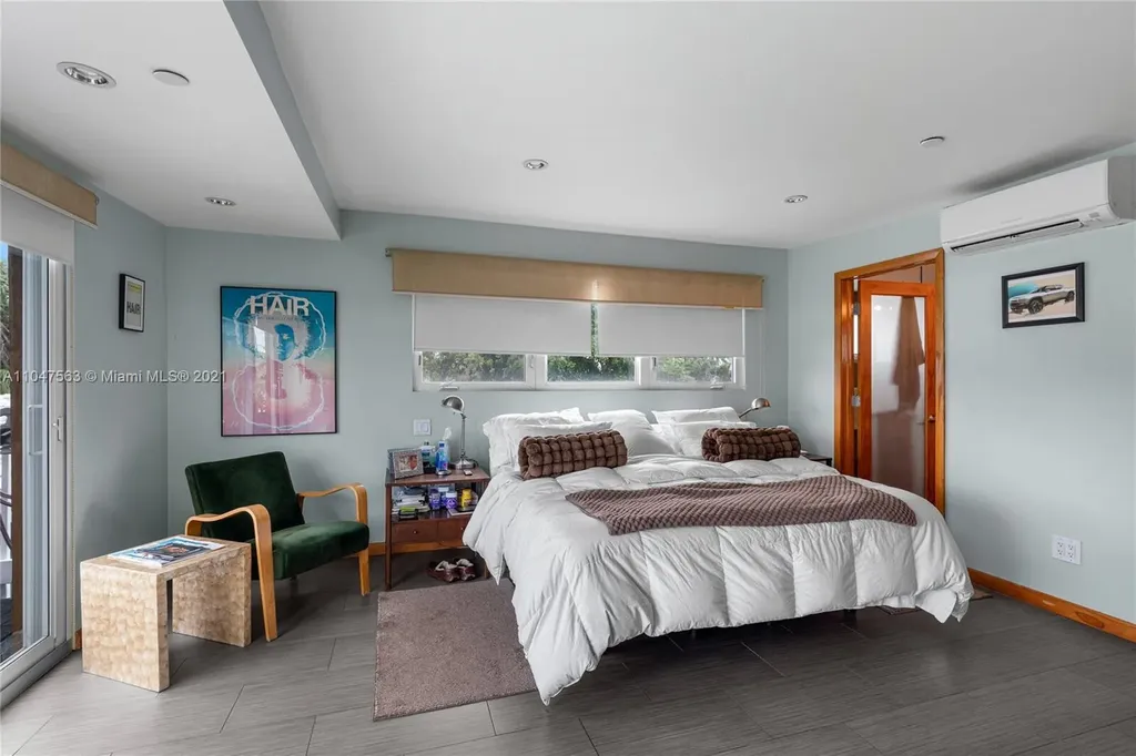 2200 NE 26th Street Wilton Manors FL 33305