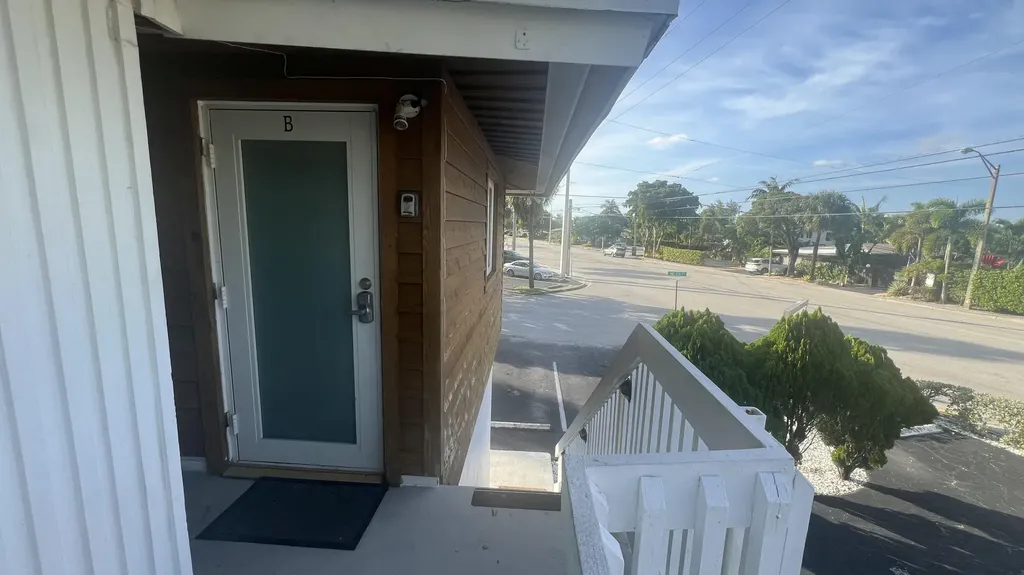 2200 NE 26th Street Wilton Manors FL 33305