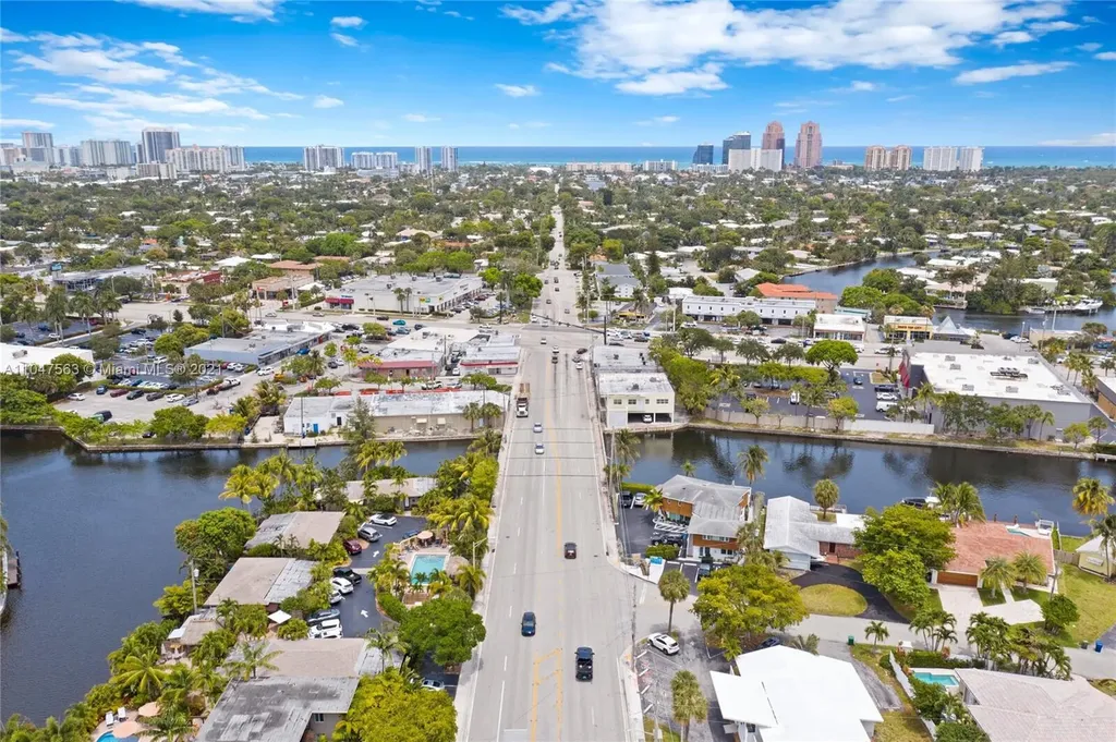 2200 NE 26th Street Wilton Manors FL 33305