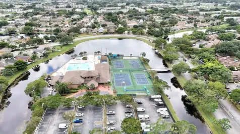 2206 NW 39th Avenue Coconut Creek FL 33066