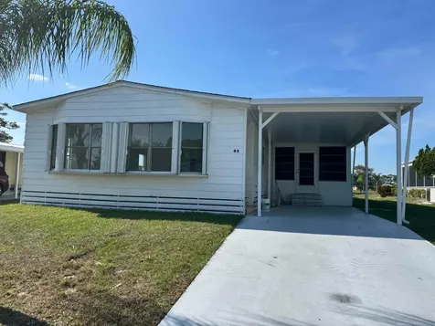 43 Las Casitas Court Fort Pierce FL 34951