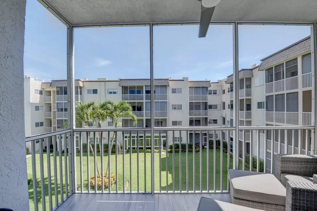 650 Snug Harbor Drive Boynton Beach FL 33435