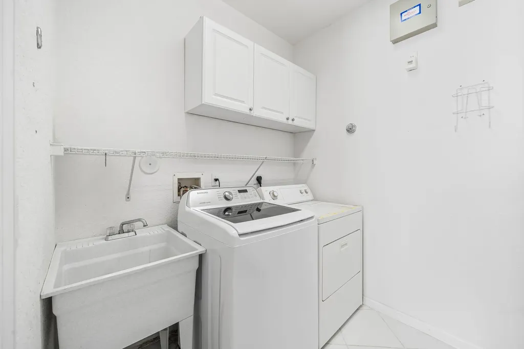 6677 Southport Drive Boynton Beach FL 33472