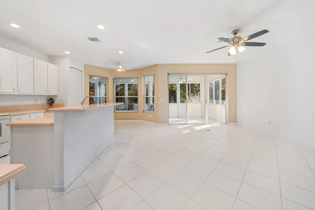 6677 Southport Drive Boynton Beach FL 33472