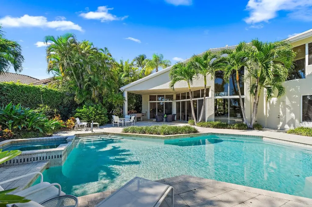 59 Saint George Place Palm Beach Gardens FL 33418