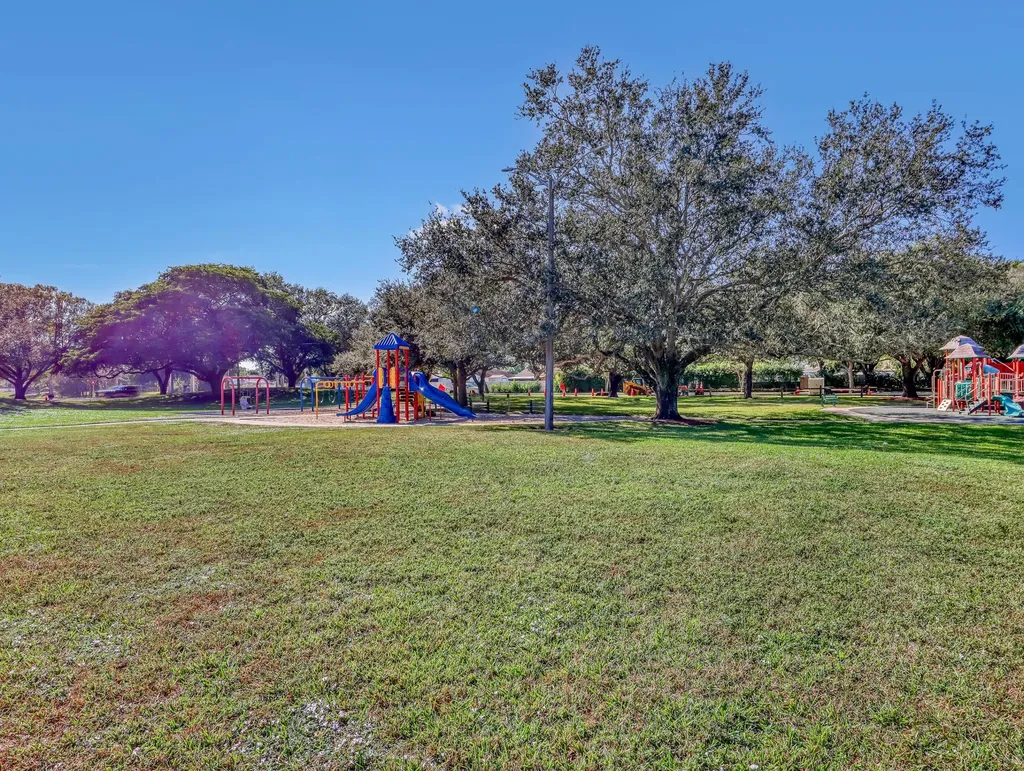 10404 Carmen Lane Royal Palm Beach FL 33411