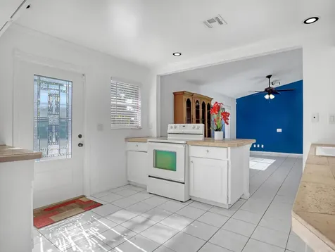 10404 Carmen Lane Royal Palm Beach FL 33411