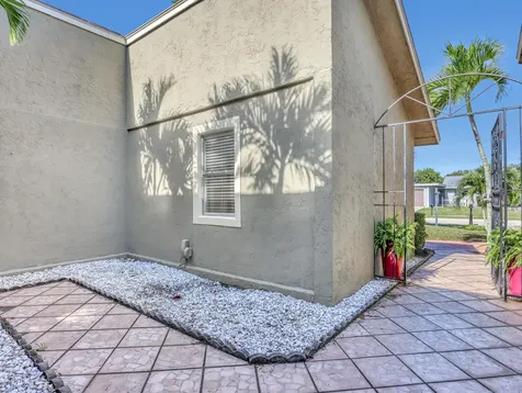 10404 Carmen Lane Royal Palm Beach FL 33411