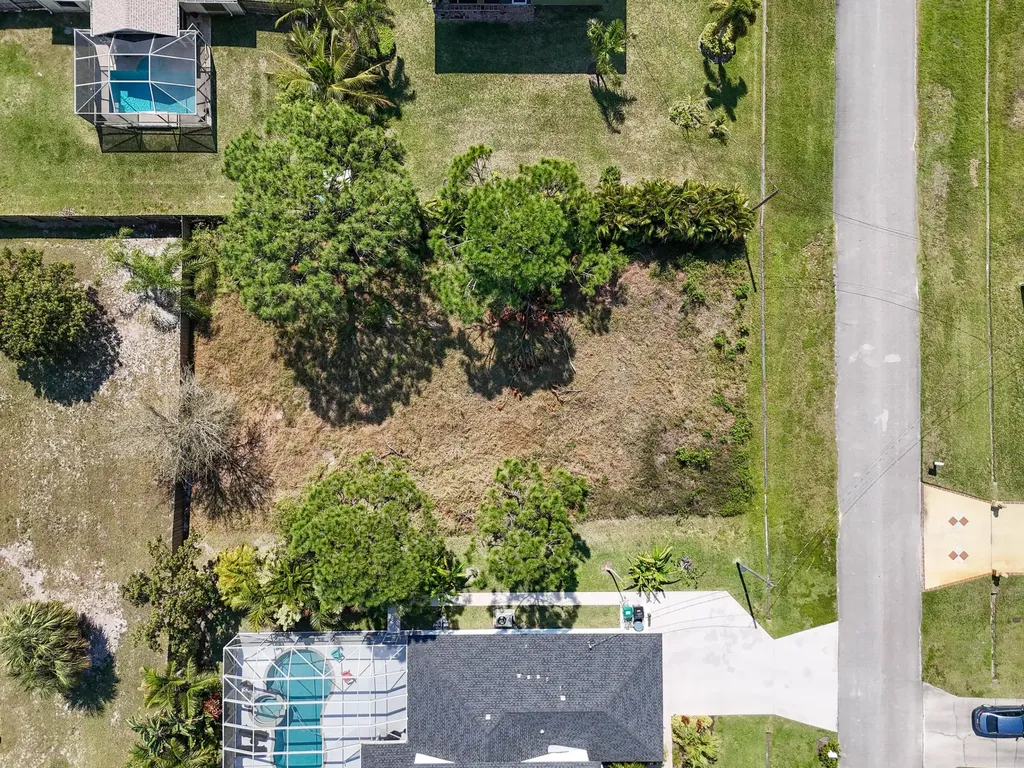5849 NW Mesa Circle Port St Lucie FL 34986