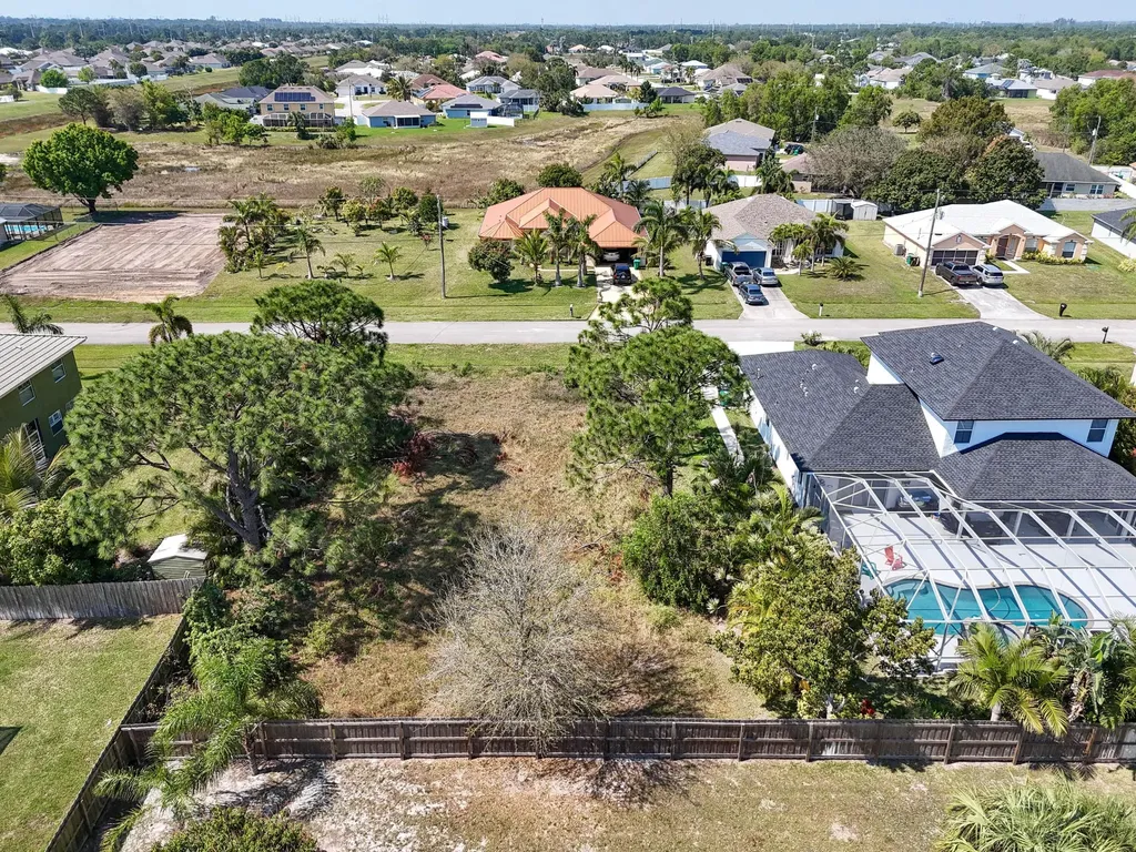 5849 NW Mesa Circle Port St Lucie FL 34986