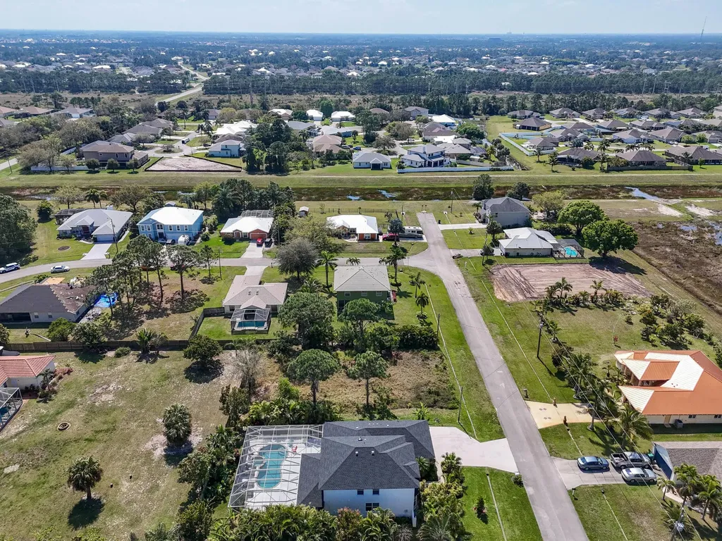 5849 NW Mesa Circle Port St Lucie FL 34986