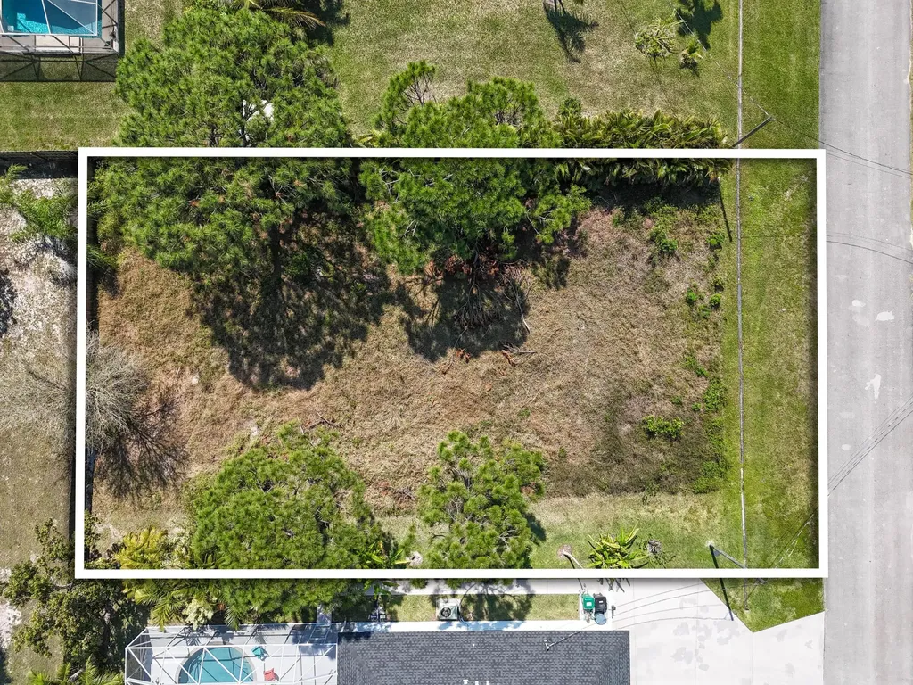 5849 NW Mesa Circle Port St Lucie FL 34986