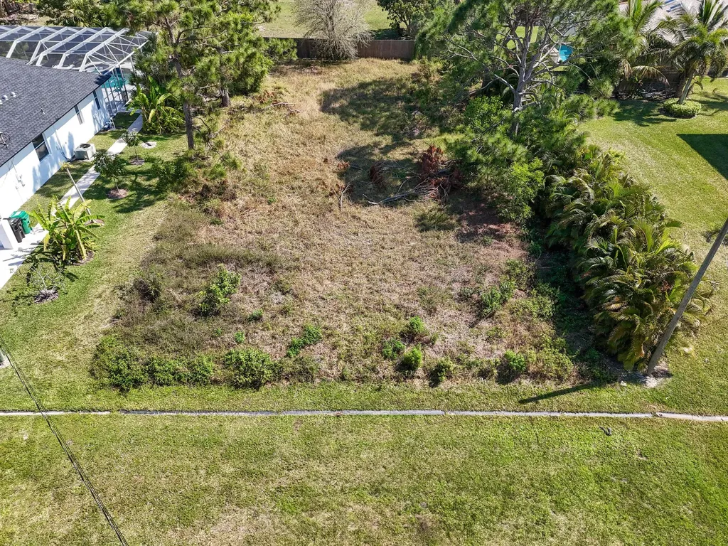 5849 NW Mesa Circle Port St Lucie FL 34986