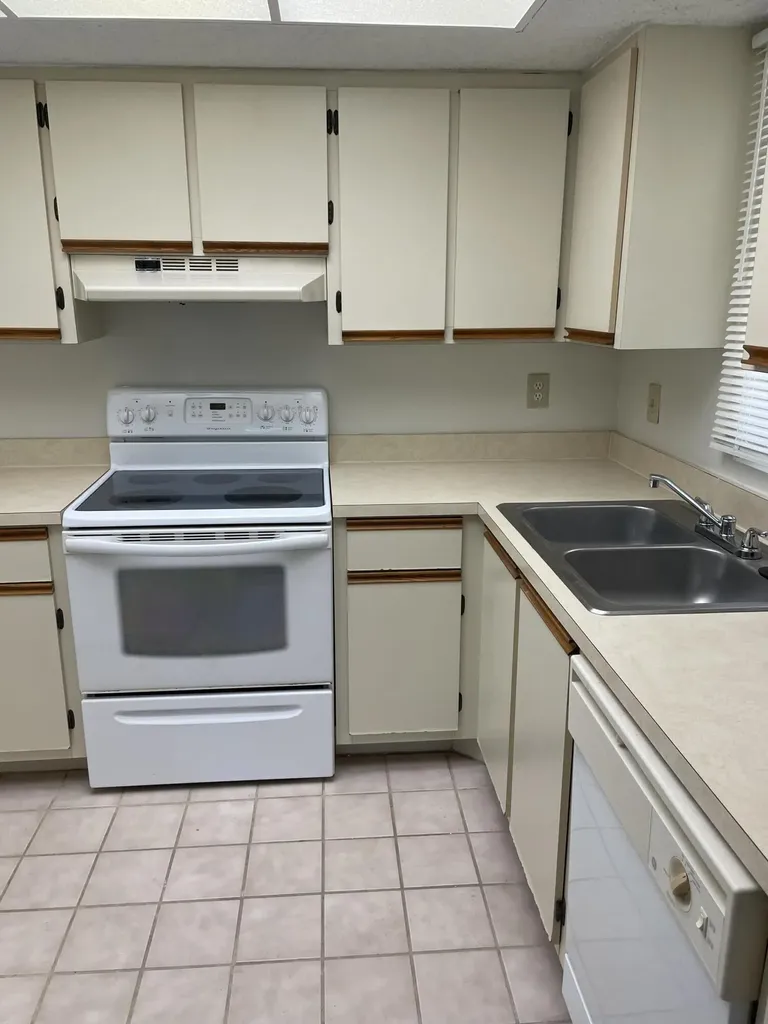 1550 SE Royal Green Circle Port St Lucie FL 34952