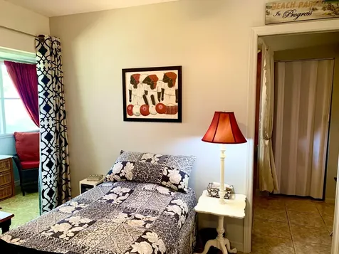 116 Canterbury E West Palm Beach FL 33417