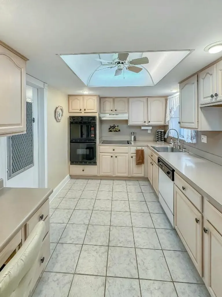 121 NW 31st Court Pompano Beach FL 33064