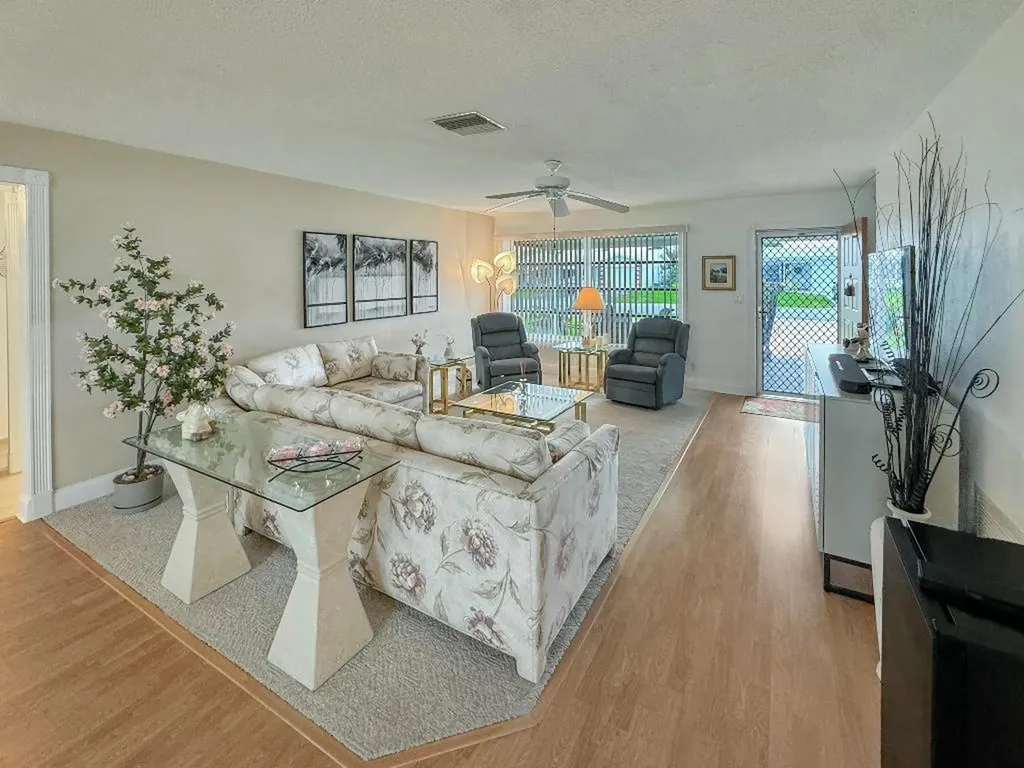 121 NW 31st Court Pompano Beach FL 33064
