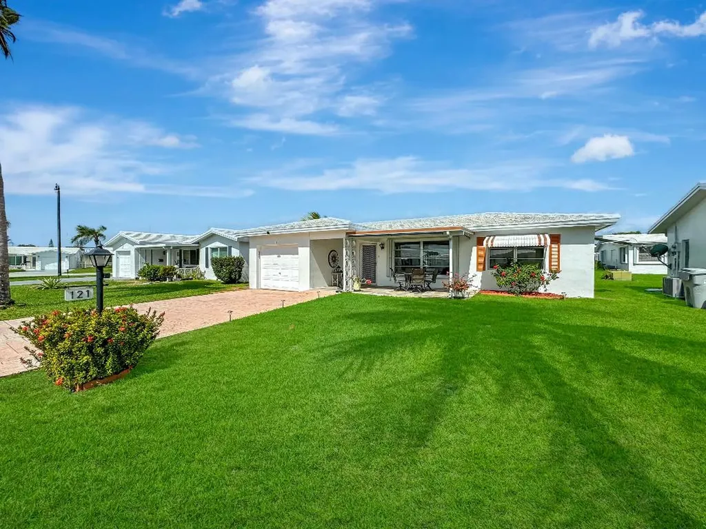 121 NW 31st Court Pompano Beach FL 33064