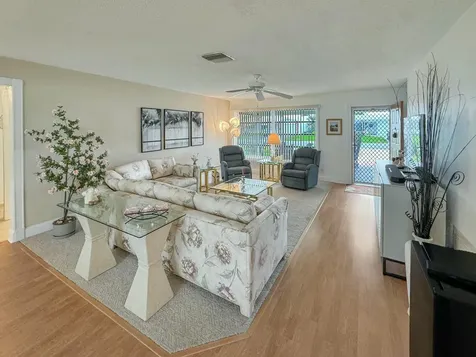 121 NW 31st Court Pompano Beach FL 33064
