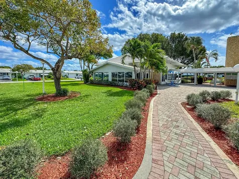 121 NW 31st Court Pompano Beach FL 33064