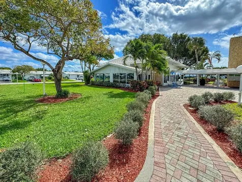 121 NW 31st Court Pompano Beach FL 33064