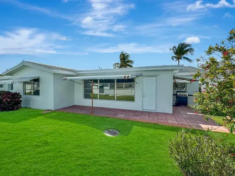121 NW 31st Court Pompano Beach FL 33064