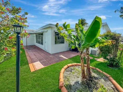 121 NW 31st Court Pompano Beach FL 33064