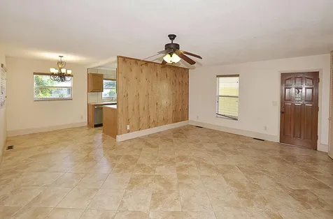 401 SE Tranquilla Avenue Port St Lucie FL 34983