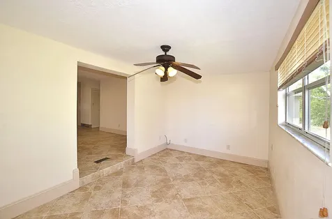 401 SE Tranquilla Avenue Port St Lucie FL 34983