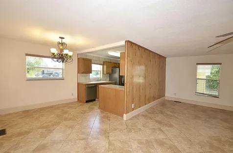 401 SE Tranquilla Avenue Port St Lucie FL 34983