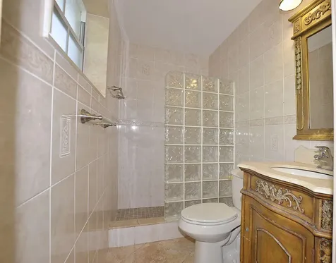 401 SE Tranquilla Avenue Port St Lucie FL 34983