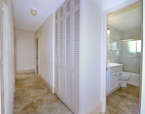401 SE Tranquilla Avenue Port St Lucie FL 34983