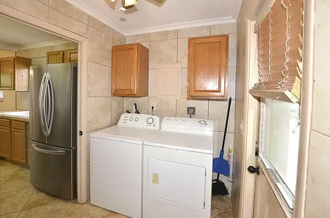401 SE Tranquilla Avenue Port St Lucie FL 34983