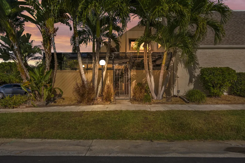 1100 SE Mitchell Avenue Port St Lucie FL 34952